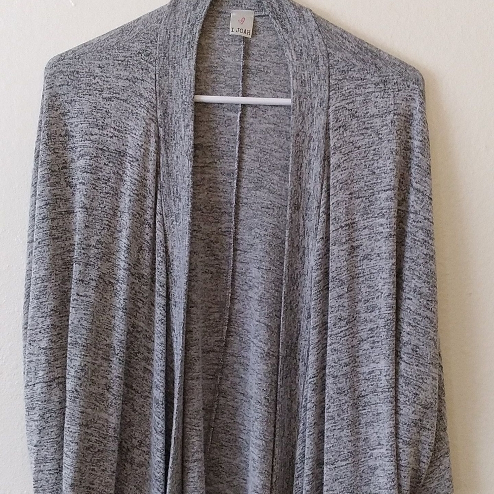 Beautiful simple gray cardigan.